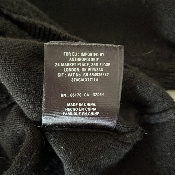 Embroidered cardigan - Picture 7 of 7